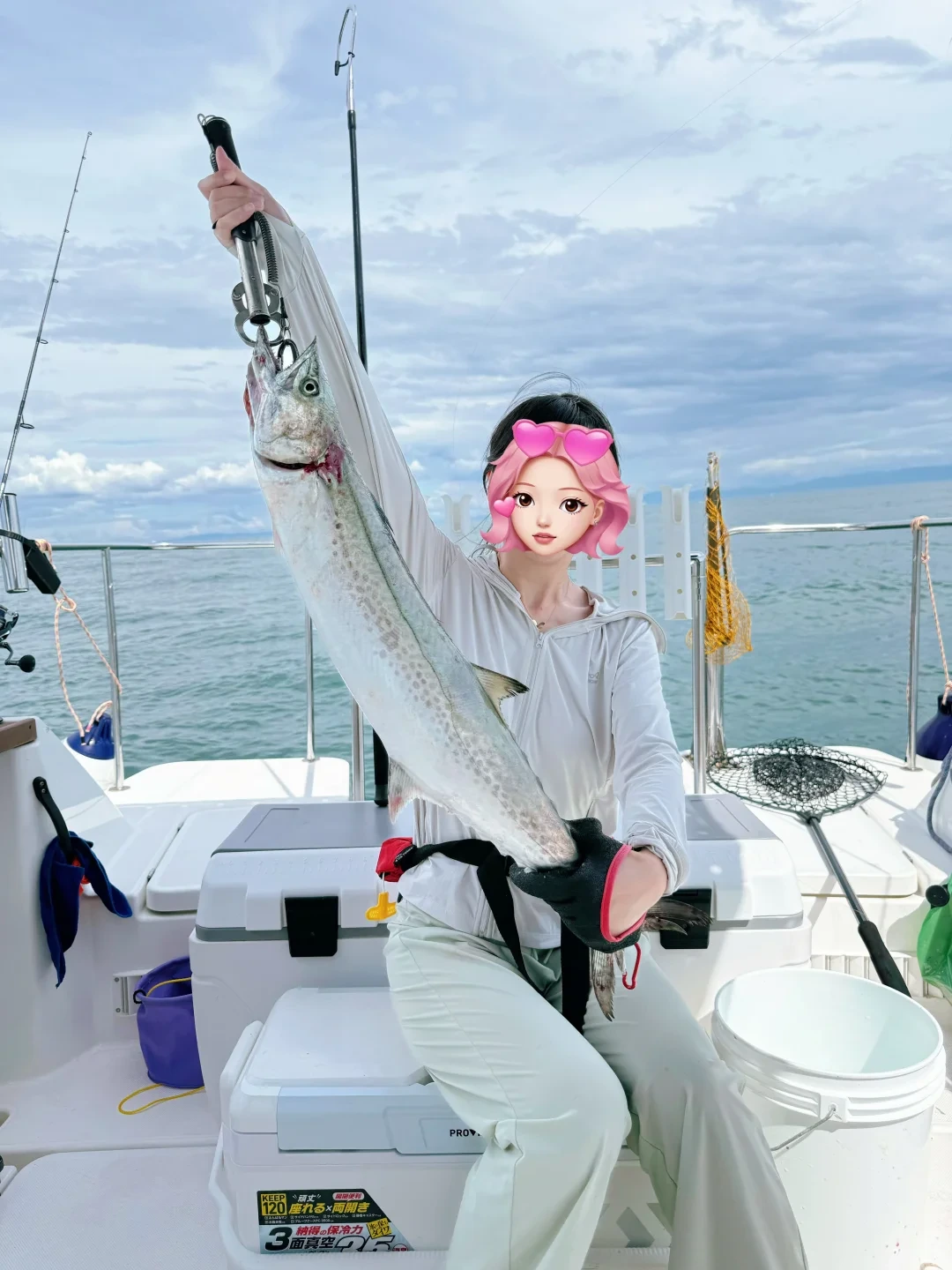 船上海钓实拍:鲅鱼